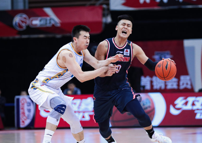 FLY轻取Rogue，Faker一己之力扛起全队