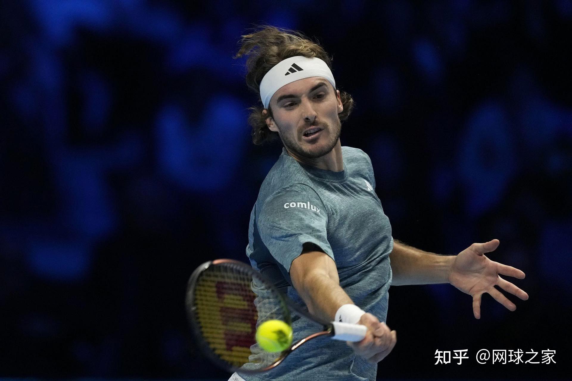 美国网球队力克世界网球队，西西帕斯送出助攻