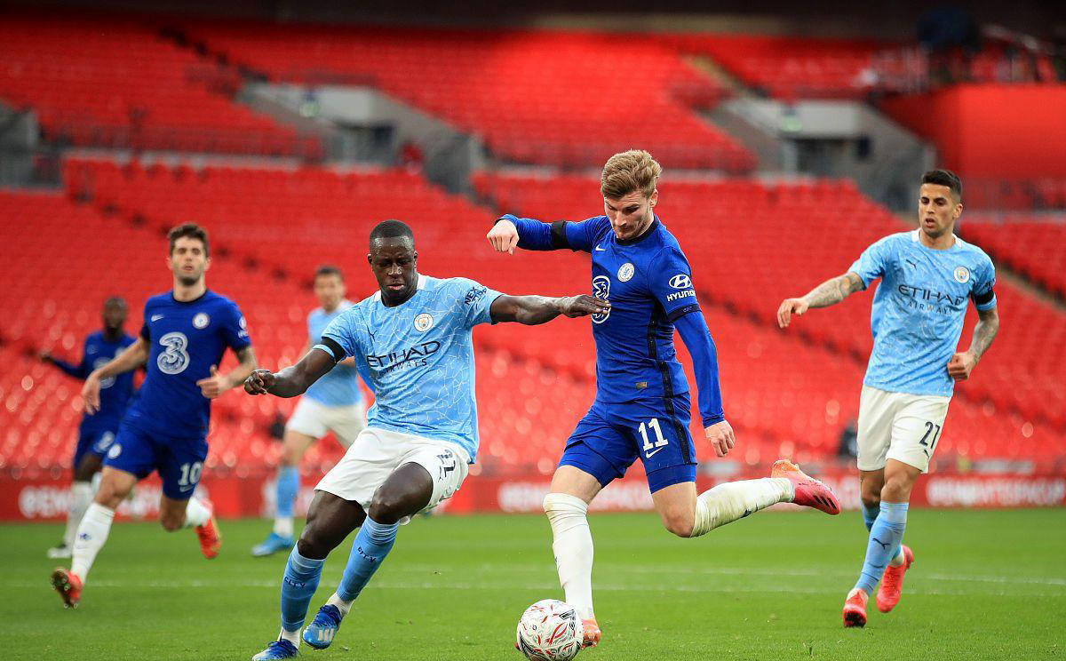 朗斯大胜雷恩，提升士气迎接下一场比赛