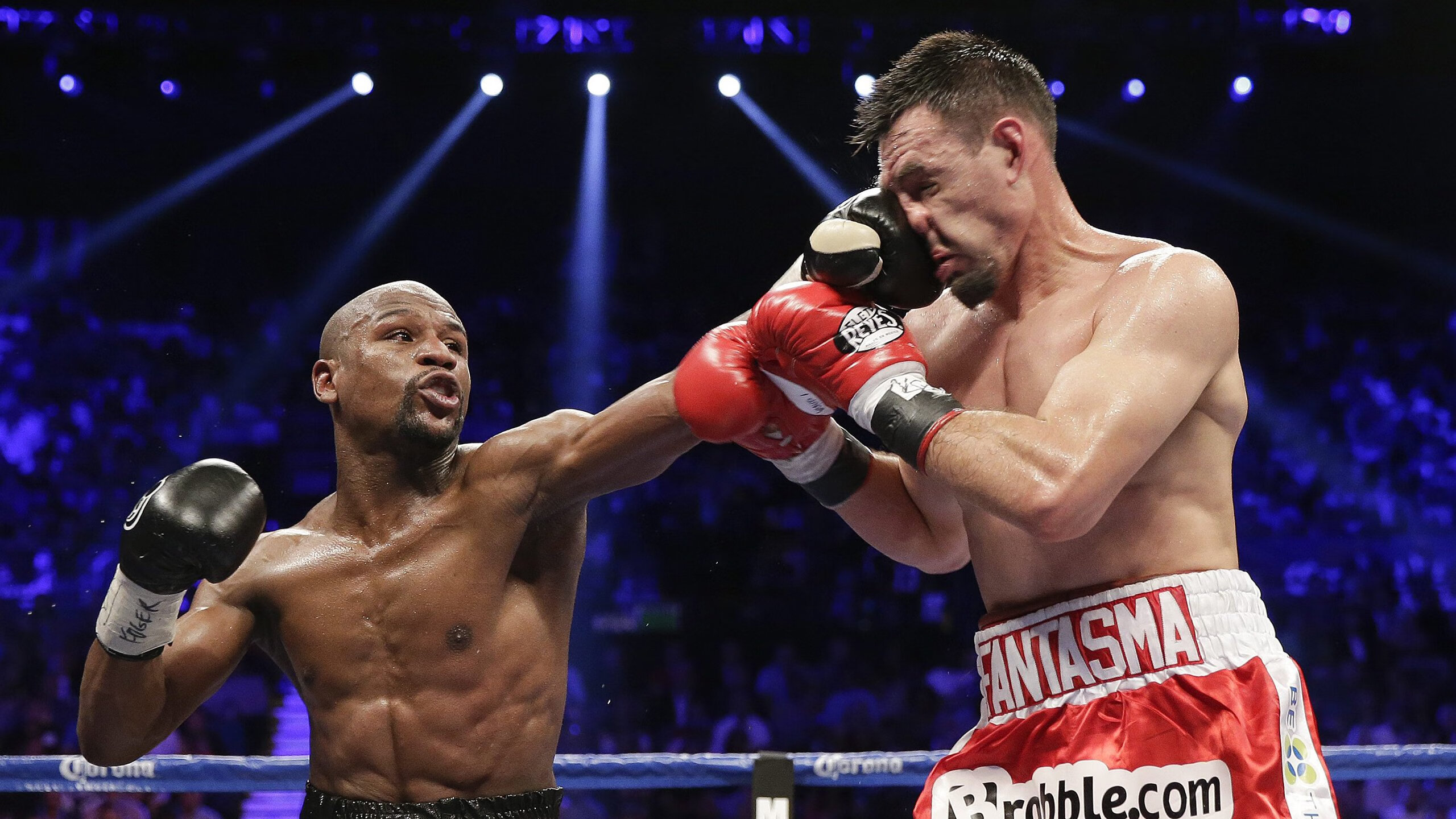 布伦森独舞撕裂防线，广东队战术击溃篮网体系