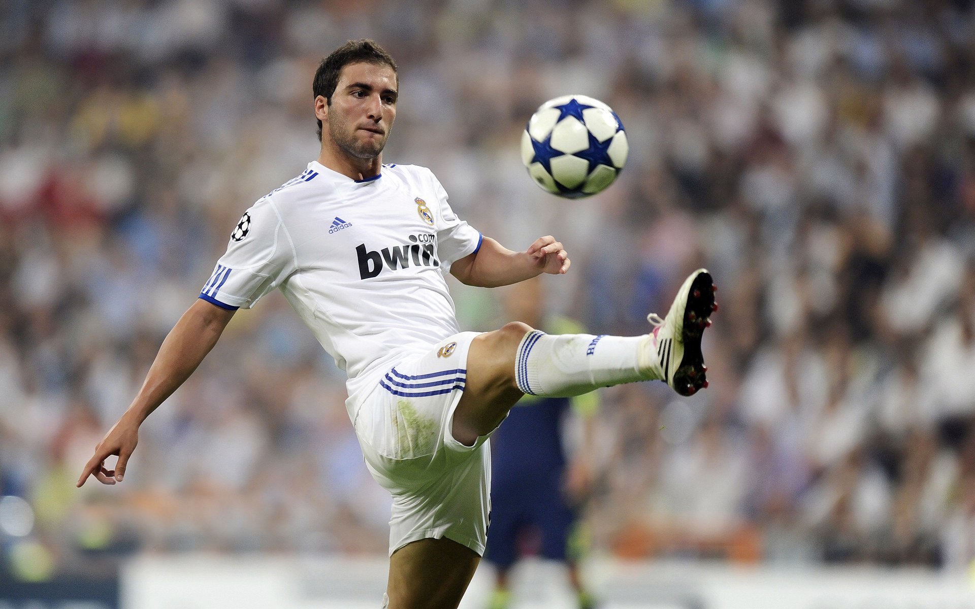 跨界传奇，当雄鹿淘汰马刺的剧本，在英超被贝恩重新演绎